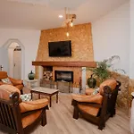 B&B Casa Da Cerca-suite Aconchegante Com Piscina 3*