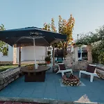 Casa Da Cerca-suite Aconchegante Com Piscina 住宿加早餐酒店