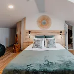 Casa Da Cerca-suite Aconchegante Com Piscina Runa