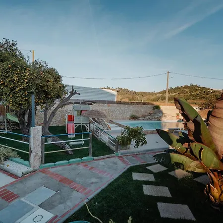 Casa Da Cerca-suite Aconchegante Com Piscina Bed & Breakfast Runa