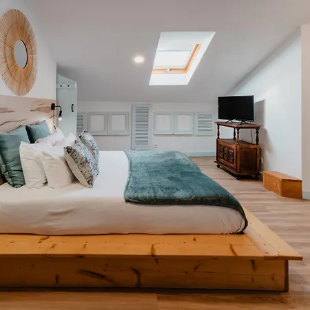 Casa Da Cerca-suite Aconchegante Com Piscina 3* Runa