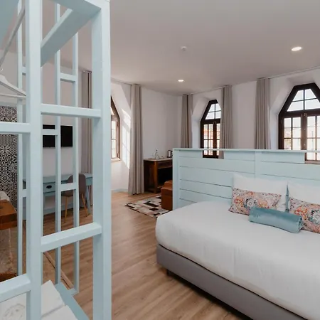 Casa Da Cerca-suite Aconchegante Com Piscina לינה וארוחת בוקר Runa