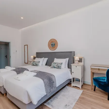 Casa Da Cerca-suite Aconchegante Com Piscina לינה וארוחת בוקר 3*