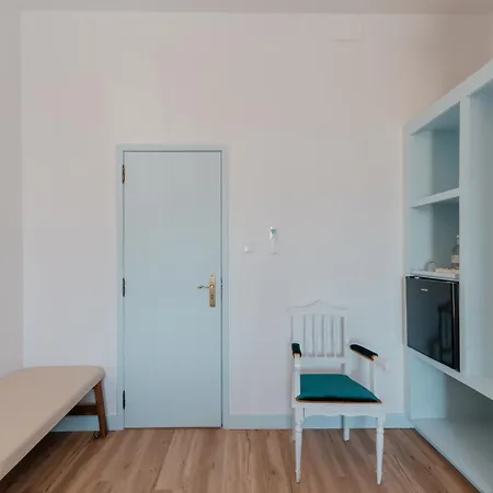 Casa Da Cerca-suite Aconchegante Com Piscina 3* Runa