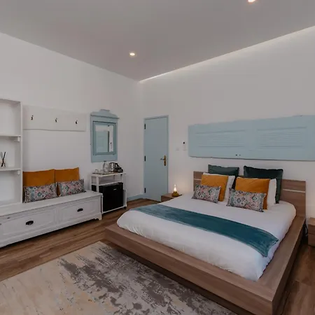 Casa Da Cerca-suite Aconchegante Com Piscina 3* Runa