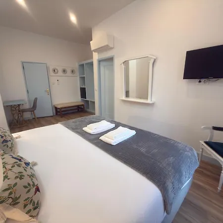Casa Da Cerca-suite Aconchegante Com Piscina Bed and Breakfast Runa