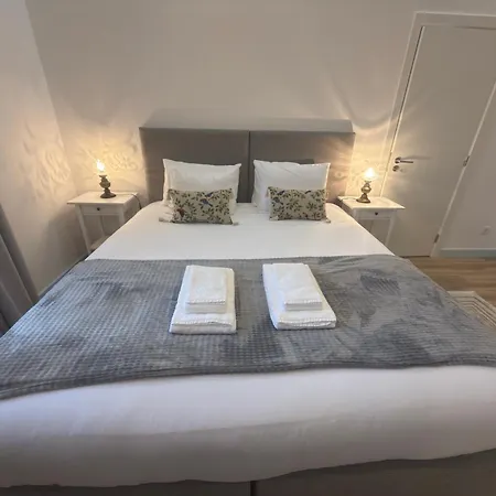 Casa Da Cerca-suite Aconchegante Com Piscina Bed & Breakfast Runa