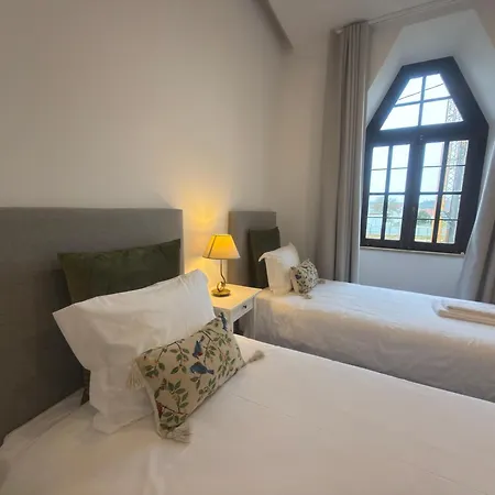 Casa Da Cerca-suite Aconchegante Com Piscina 3* Runa