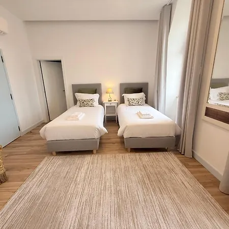 Casa Da Cerca-suite Aconchegante Com Piscina B&B Runa
